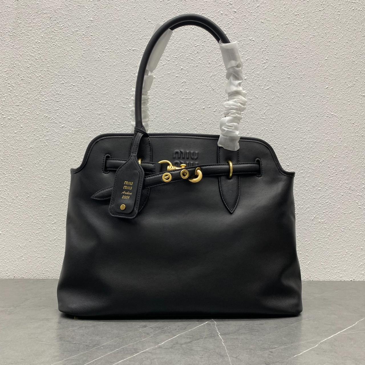Vintage Authentic White Chloé Paddington Bag